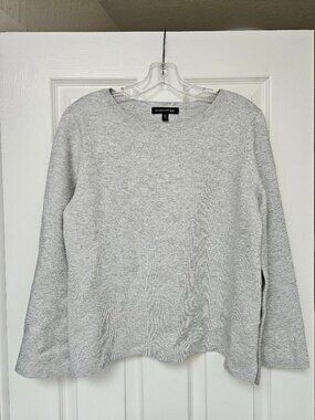 Banana Republic Light Gray Crewneck Sweater Size M